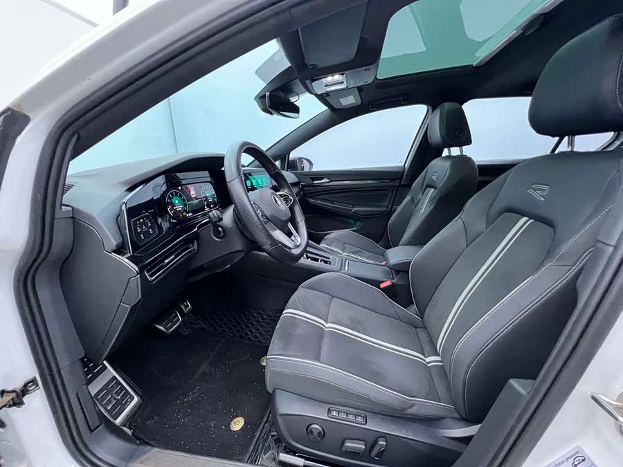 Volkswagen Golf 2022, фото 11