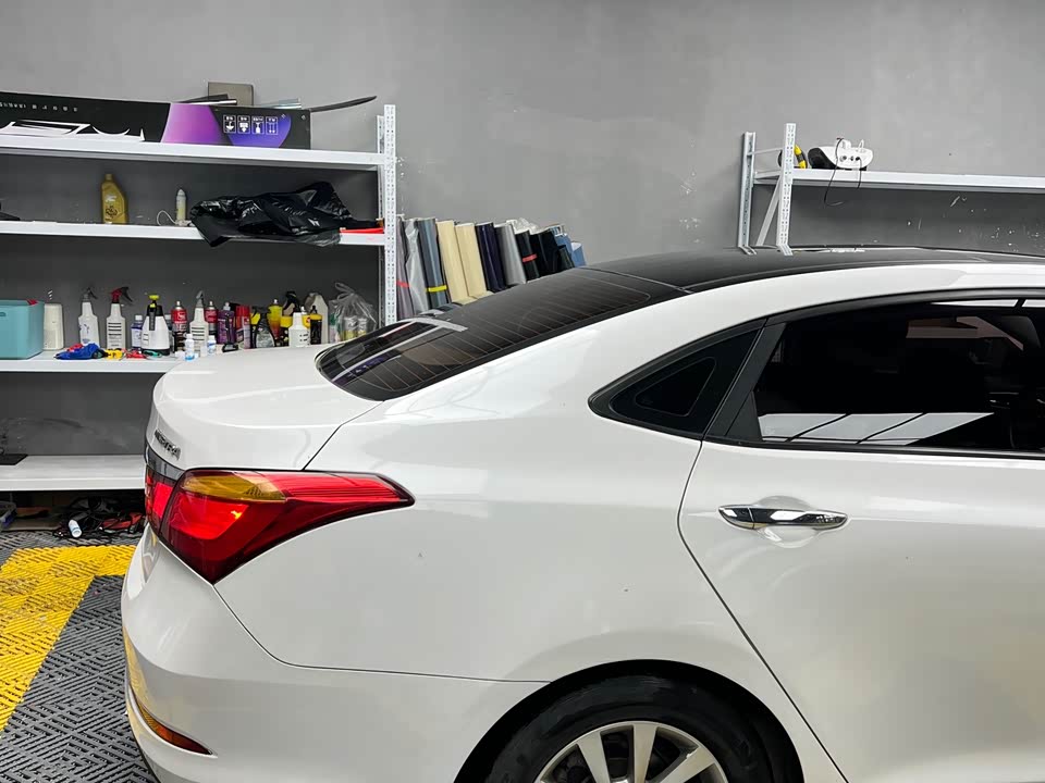 Hyundai Name picture