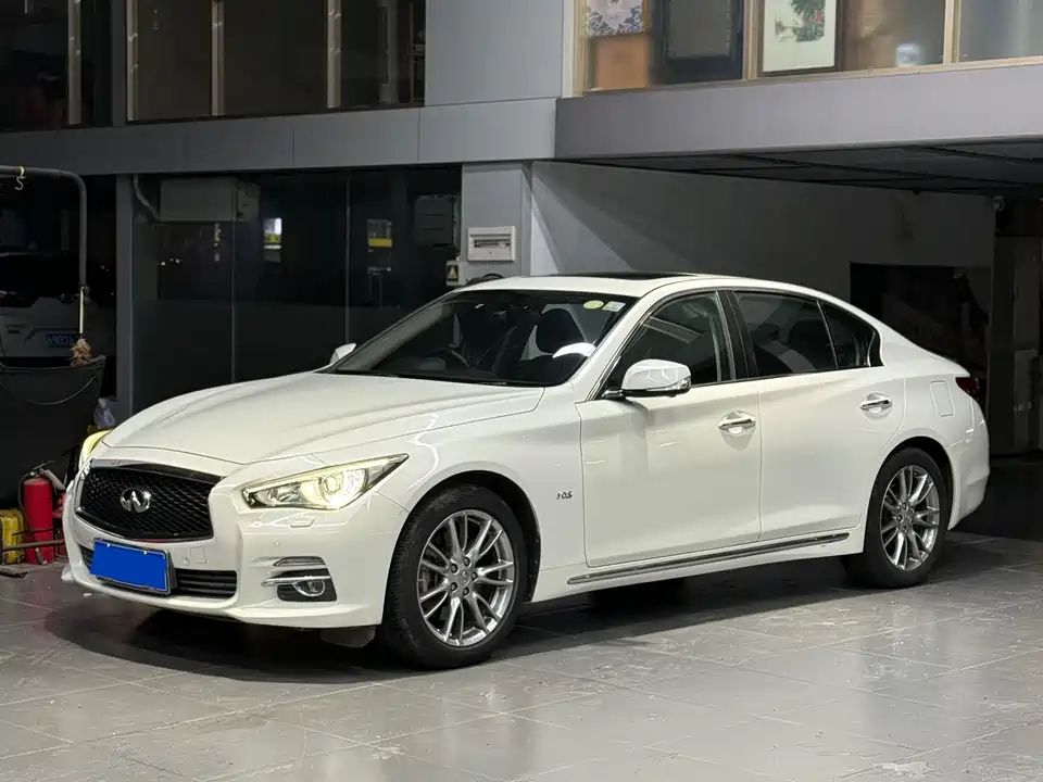 Infiniti Q50L Infiniti Q50L