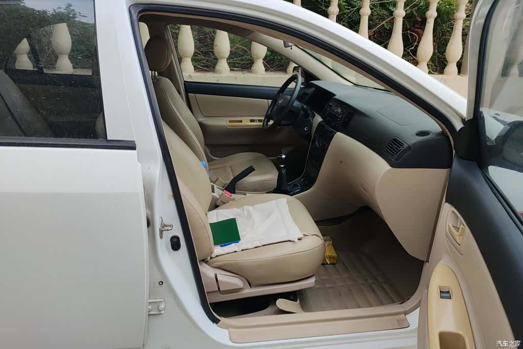 BYD F3, 2014 8