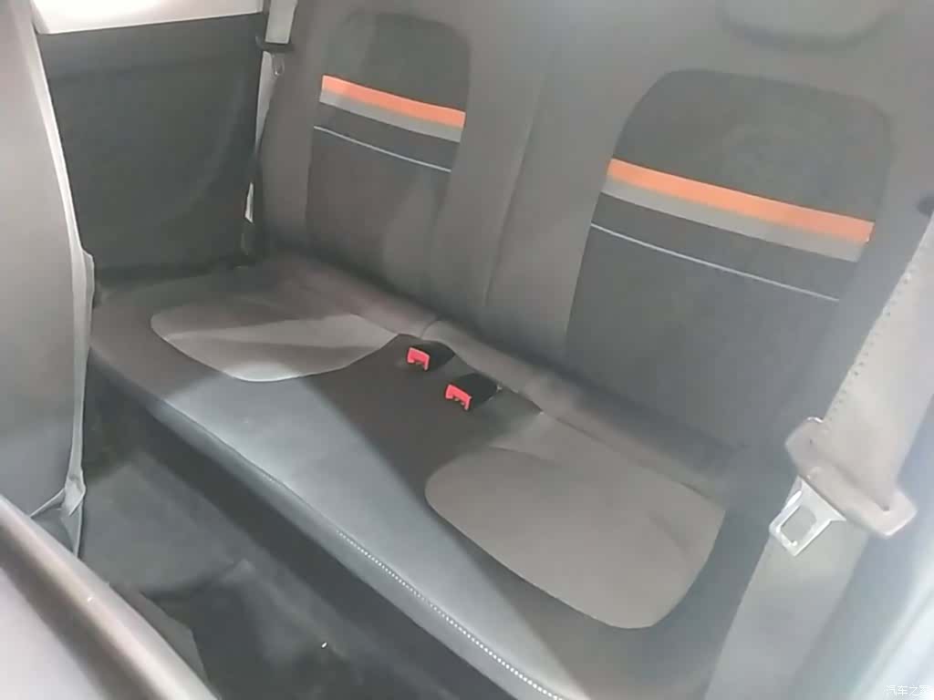 Wuling MINIEV, 2020 17