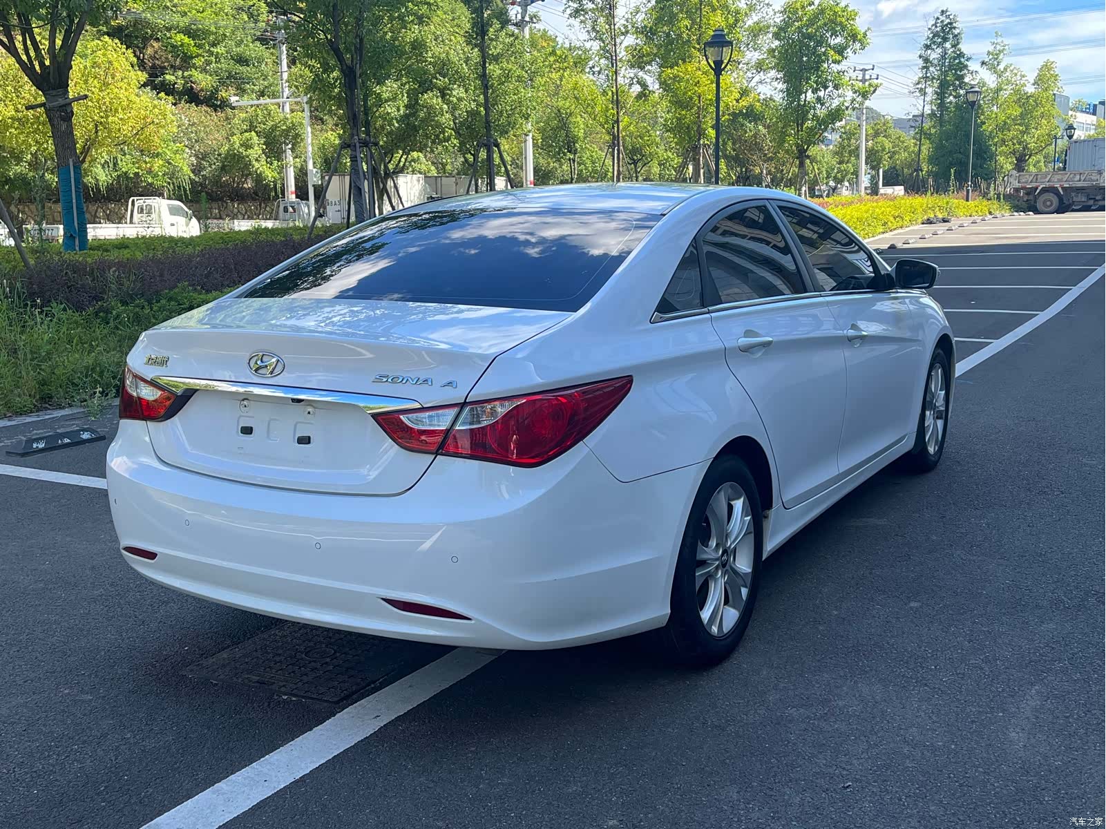 Hyundai Sonata, 2012 все фото