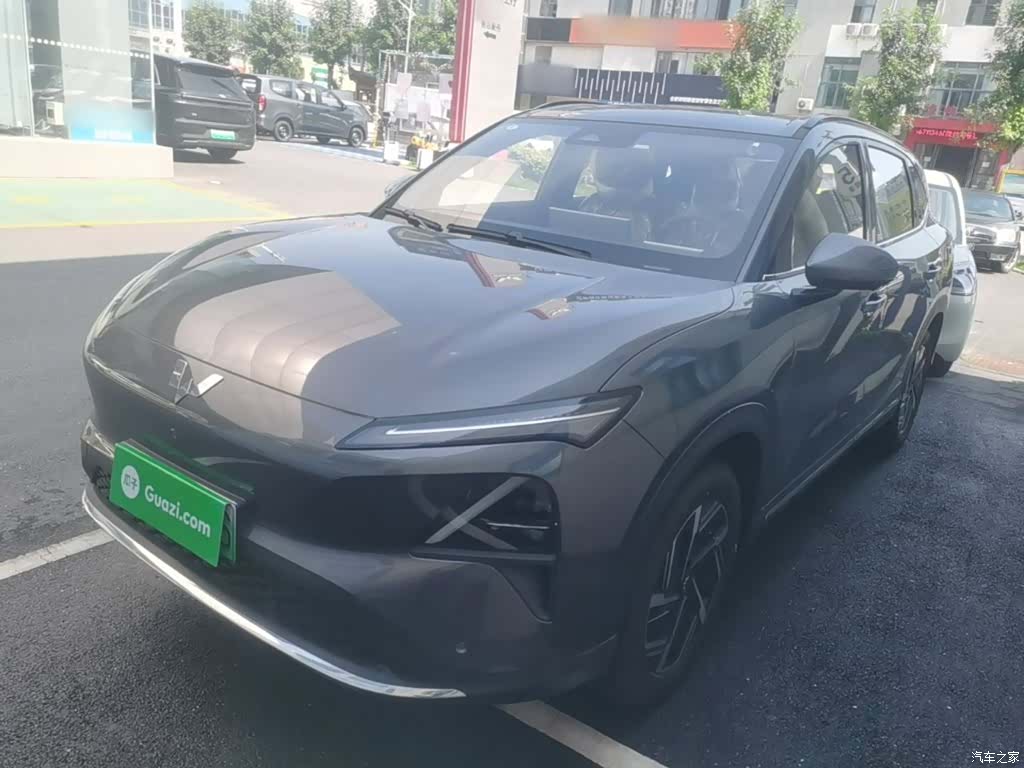 Wuling Starlight, 2025 2