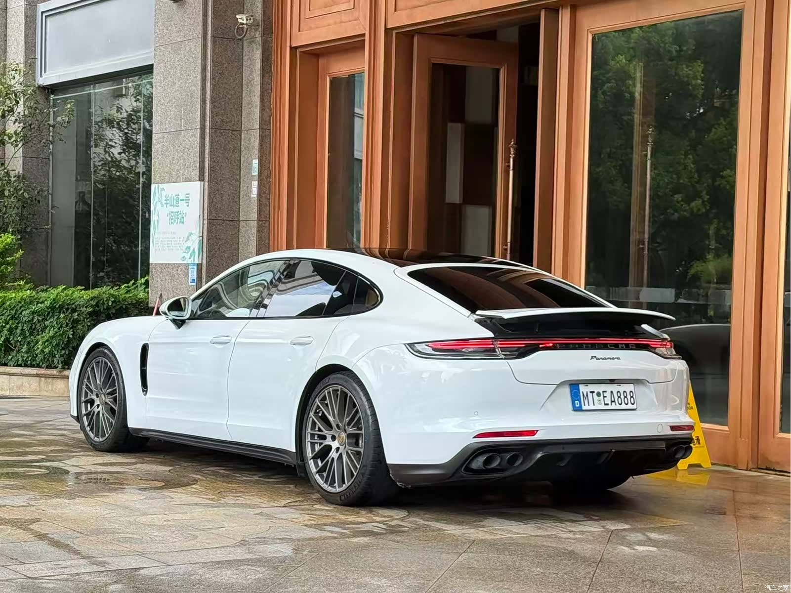 Porsche Panamera, 2024 6