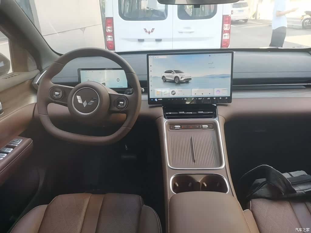 Wuling Starlight, 2025 10