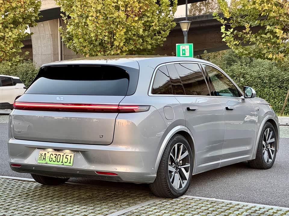 Li Auto Ideal L7