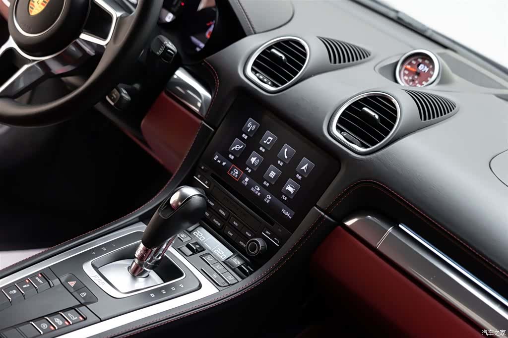 Porsche Cayman, 2022 15