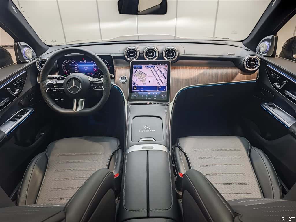 Mercedes-Benz GLC, 2025 8