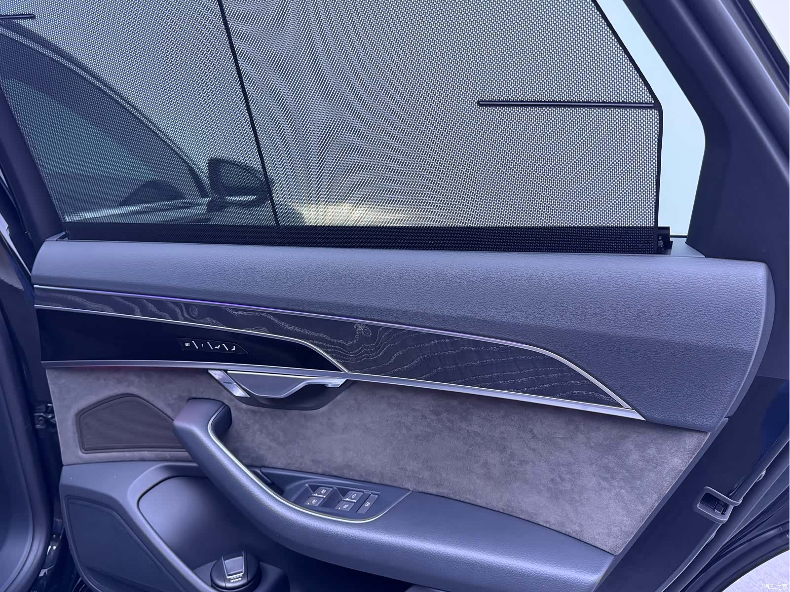 Audi A8L, 2021 15