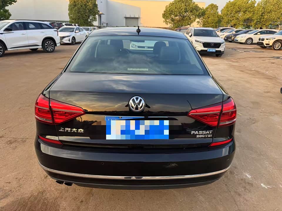 Volkswagen Passat