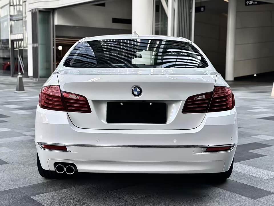 BMW 5 series BMW 5 series