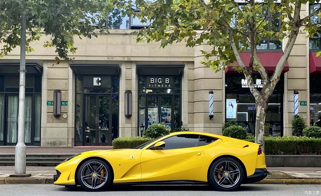 Ferrari 812, 2018 2