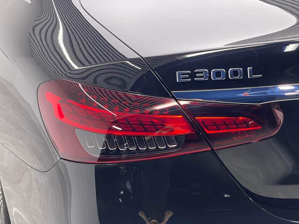 Mercedes-Benz E-class Mercedes-Benz E-class