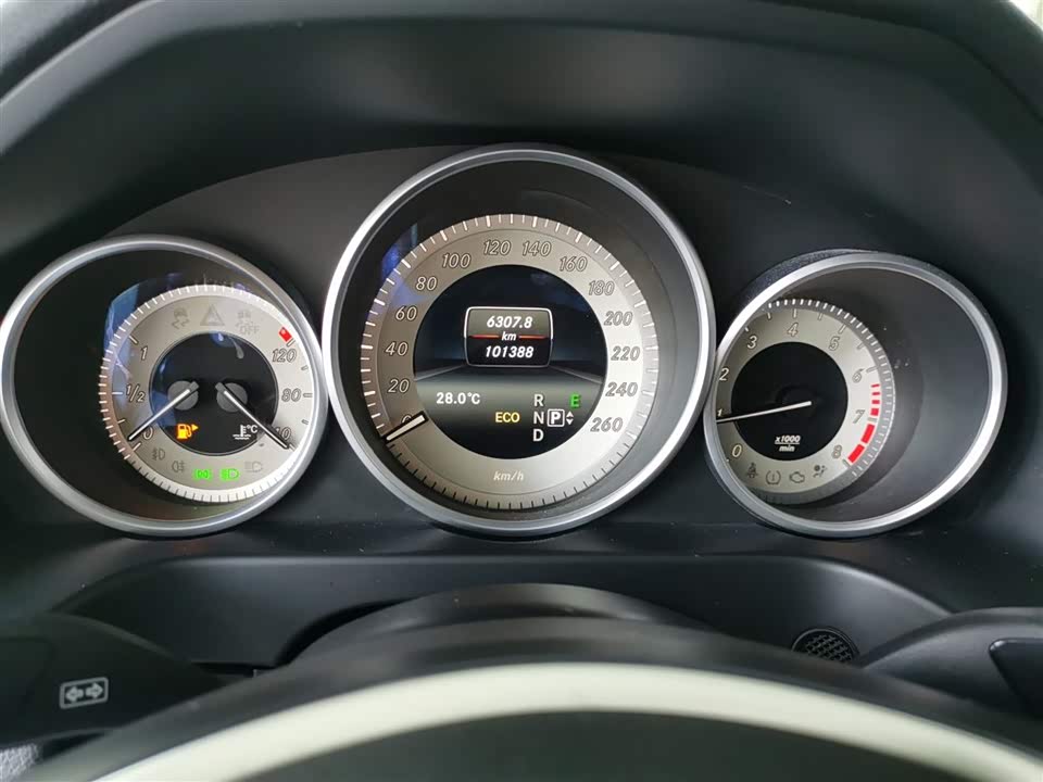 Mercedes-Benz E-class Mercedes-Benz E-class
