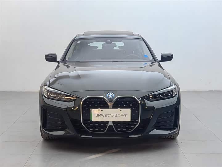BMW i4 2023 eDrive35