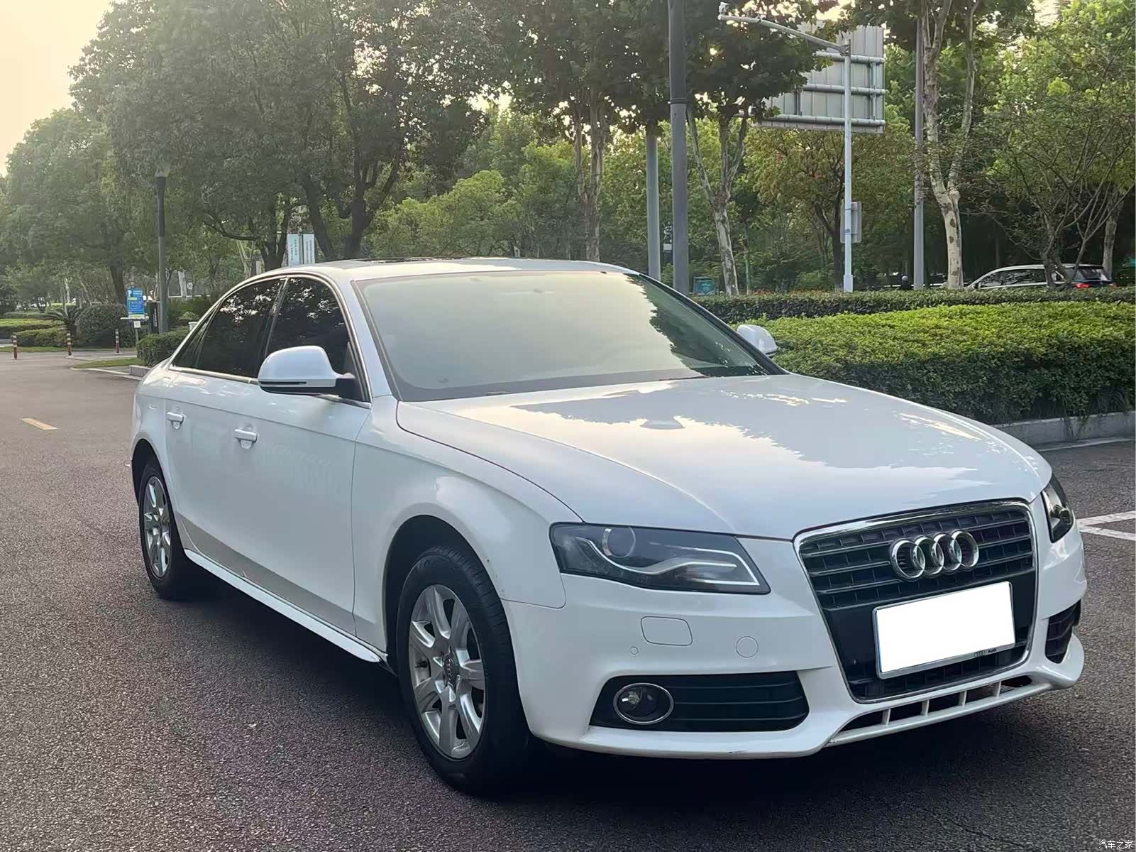Audi A4L, 2011 3