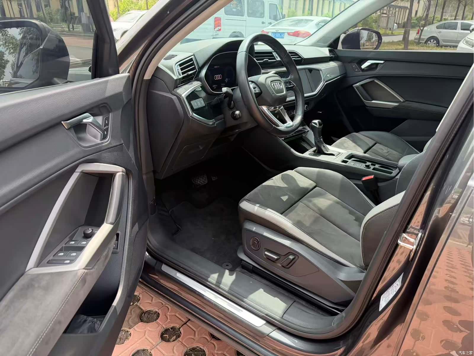 Audi Q3, 2022 18