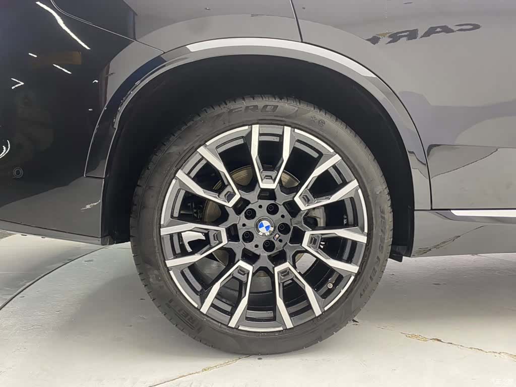 BMW X5, 2025 11