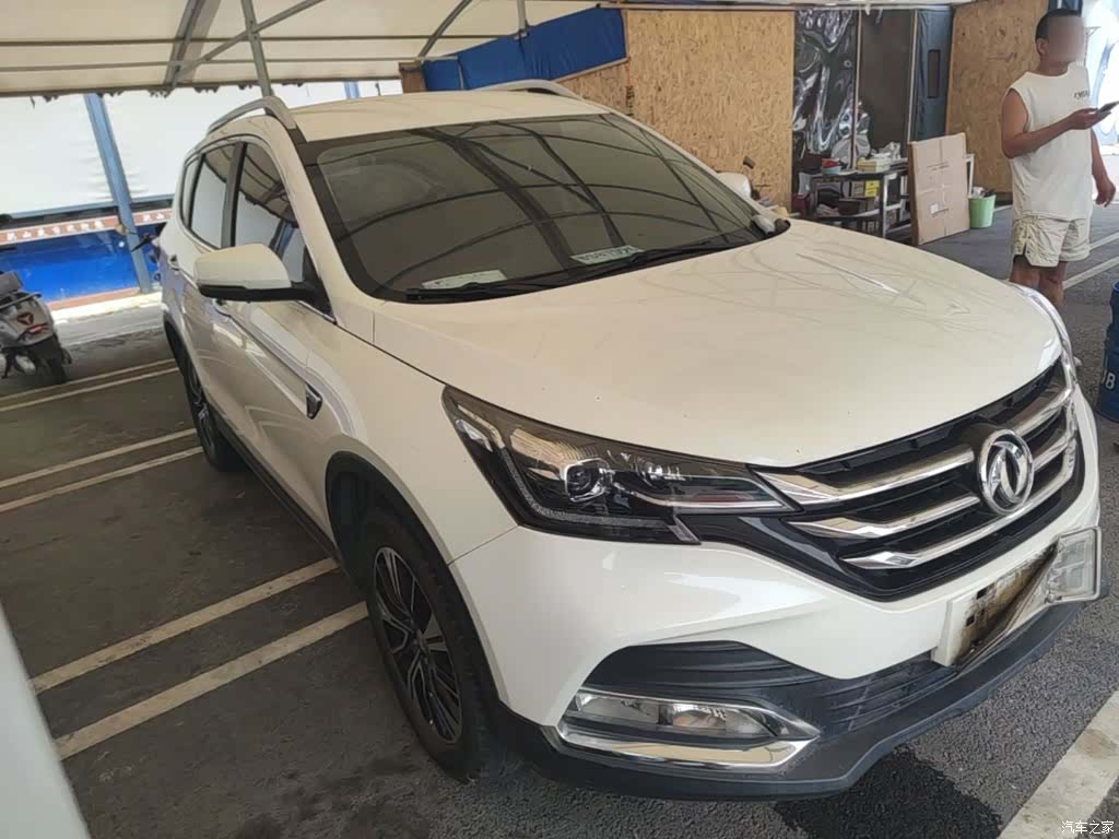 DongFeng AX7, 2018 4