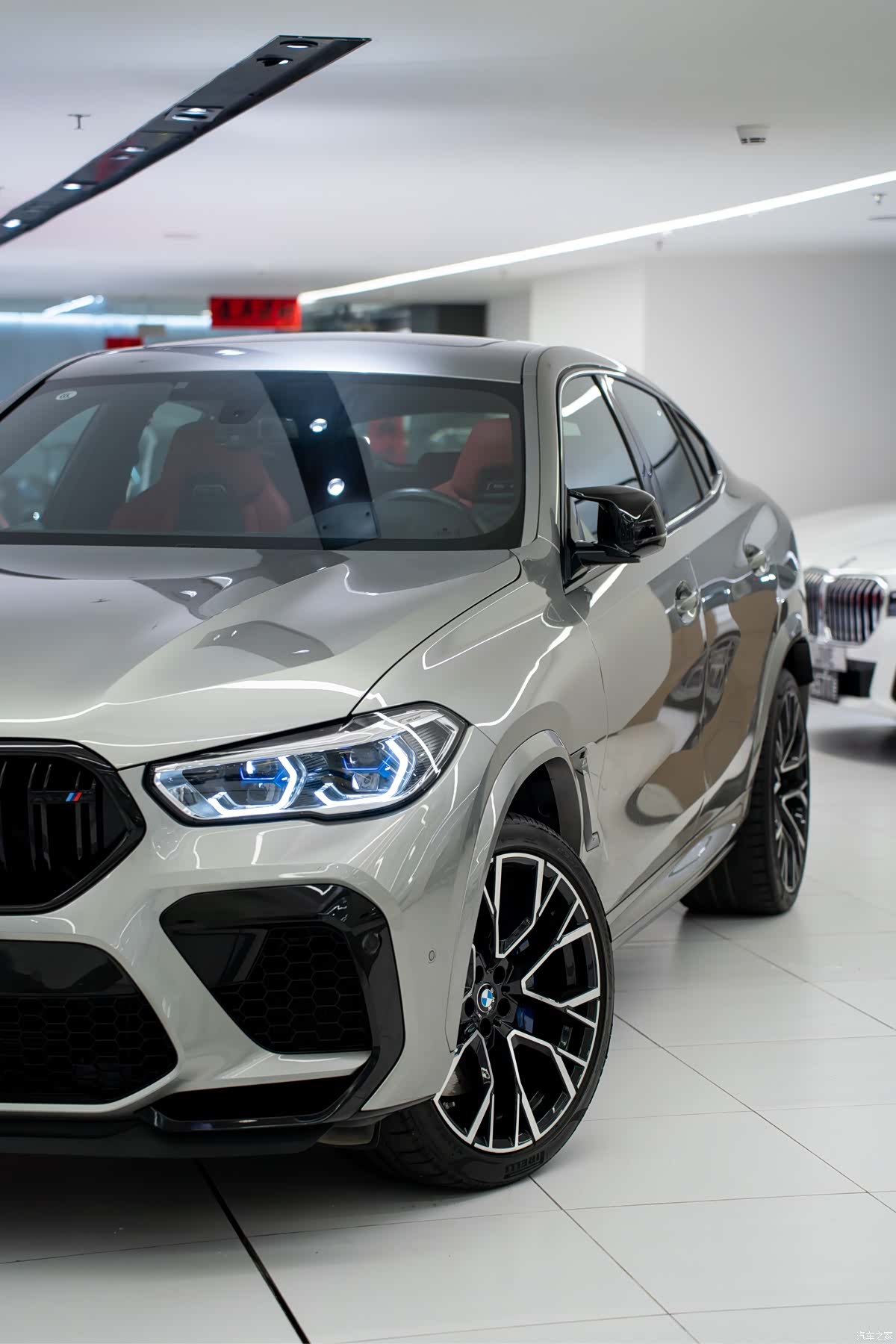 BMW X6, 2023 все фото
