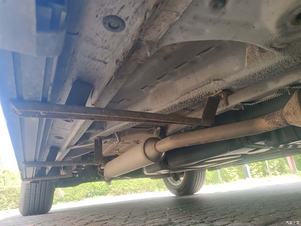 Changan CS75, 2016 16