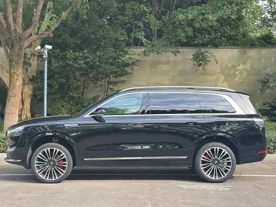 AITO Ask the world M9