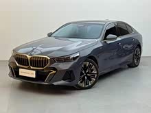 ����5ϵ 2024�� 530Li ������ M�˶���װ