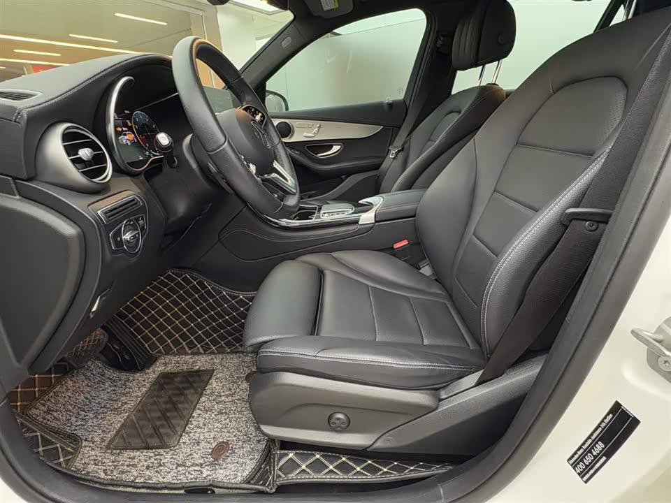 Mercedes-Benz GLC Mercedes-Benz GLC