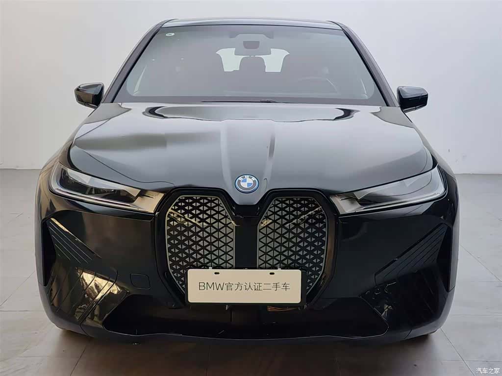 BMW iX, 2023 2