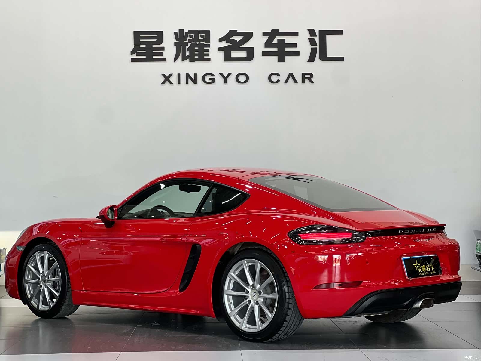 Porsche Cayman, 2018 12