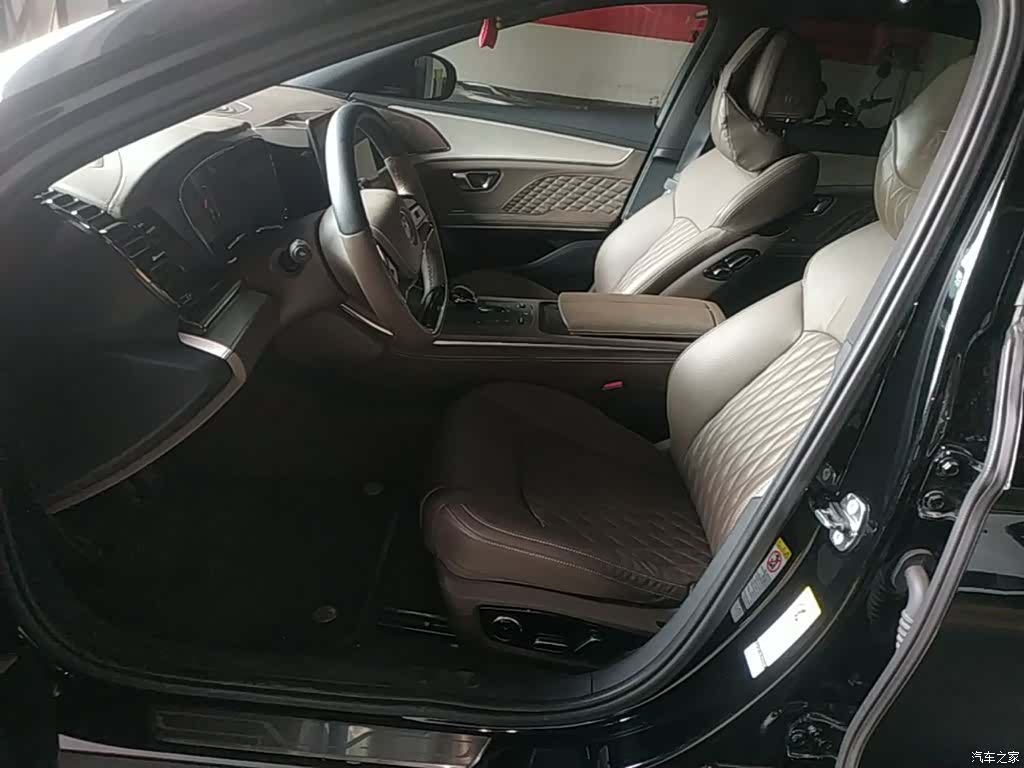 BYD Han, 2024 15