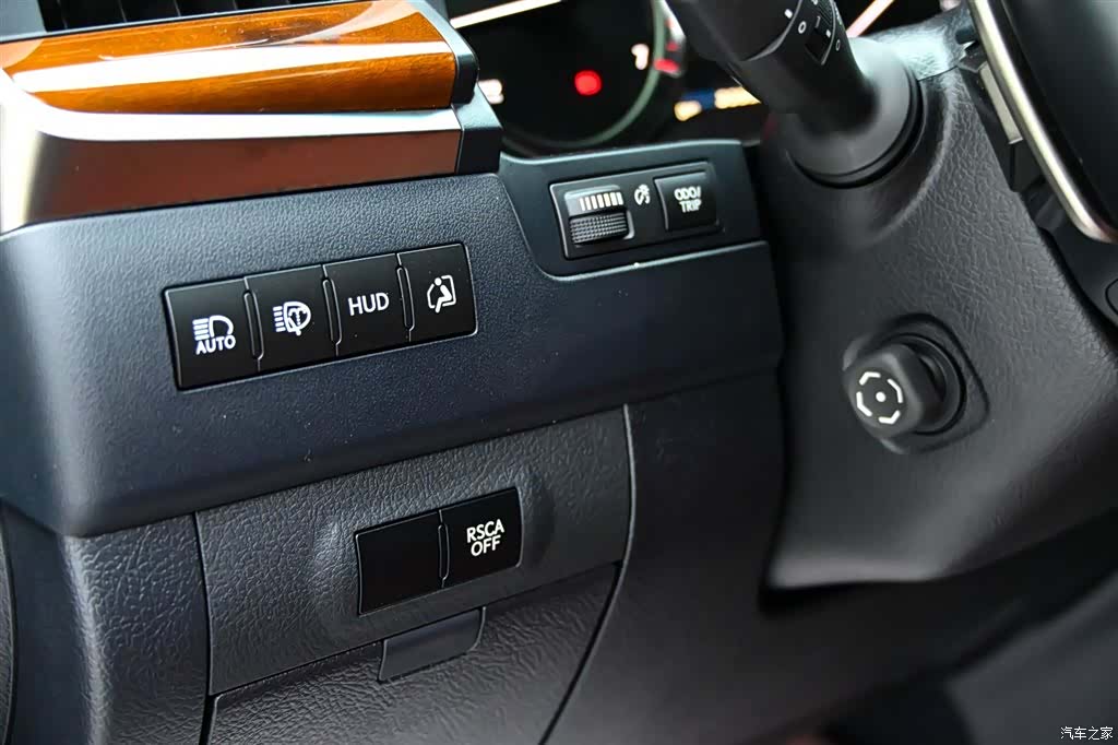 Lexus LX, 2018 24