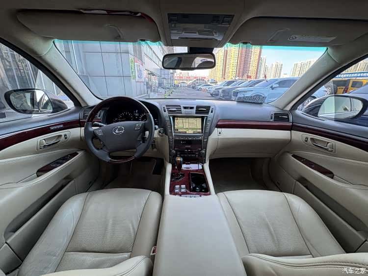 Lexus LS, 2008 6