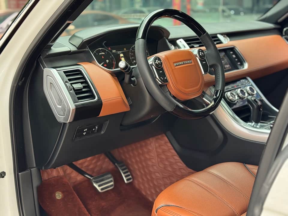 Land Rover Range Rover Sport Land Rover Range Rover Sport