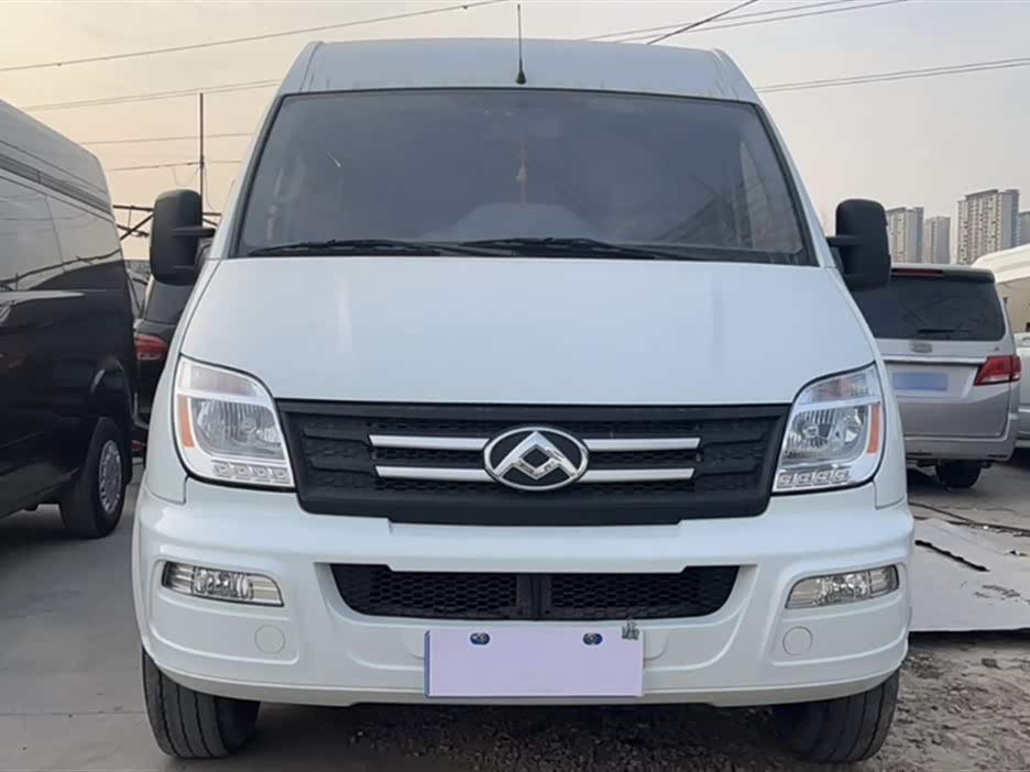 MAXUS Xintu V80