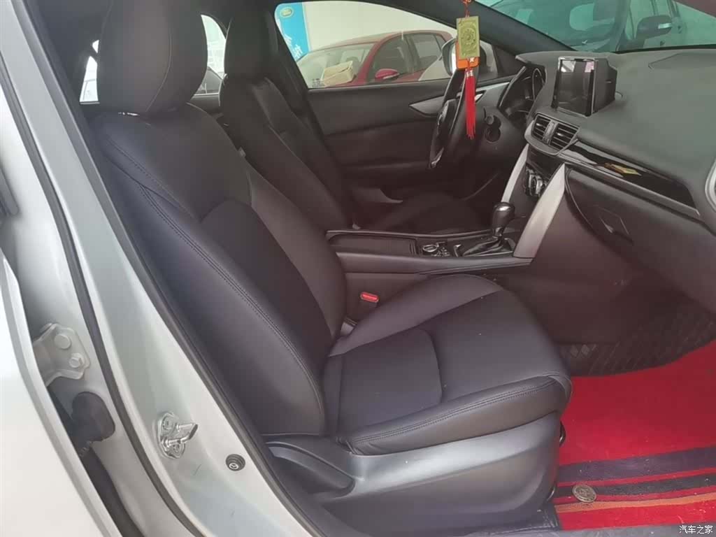 Mazda CX-4, 2017 25