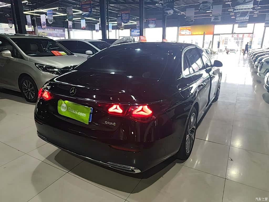 Mercedes-Benz E-Class, 2024 7