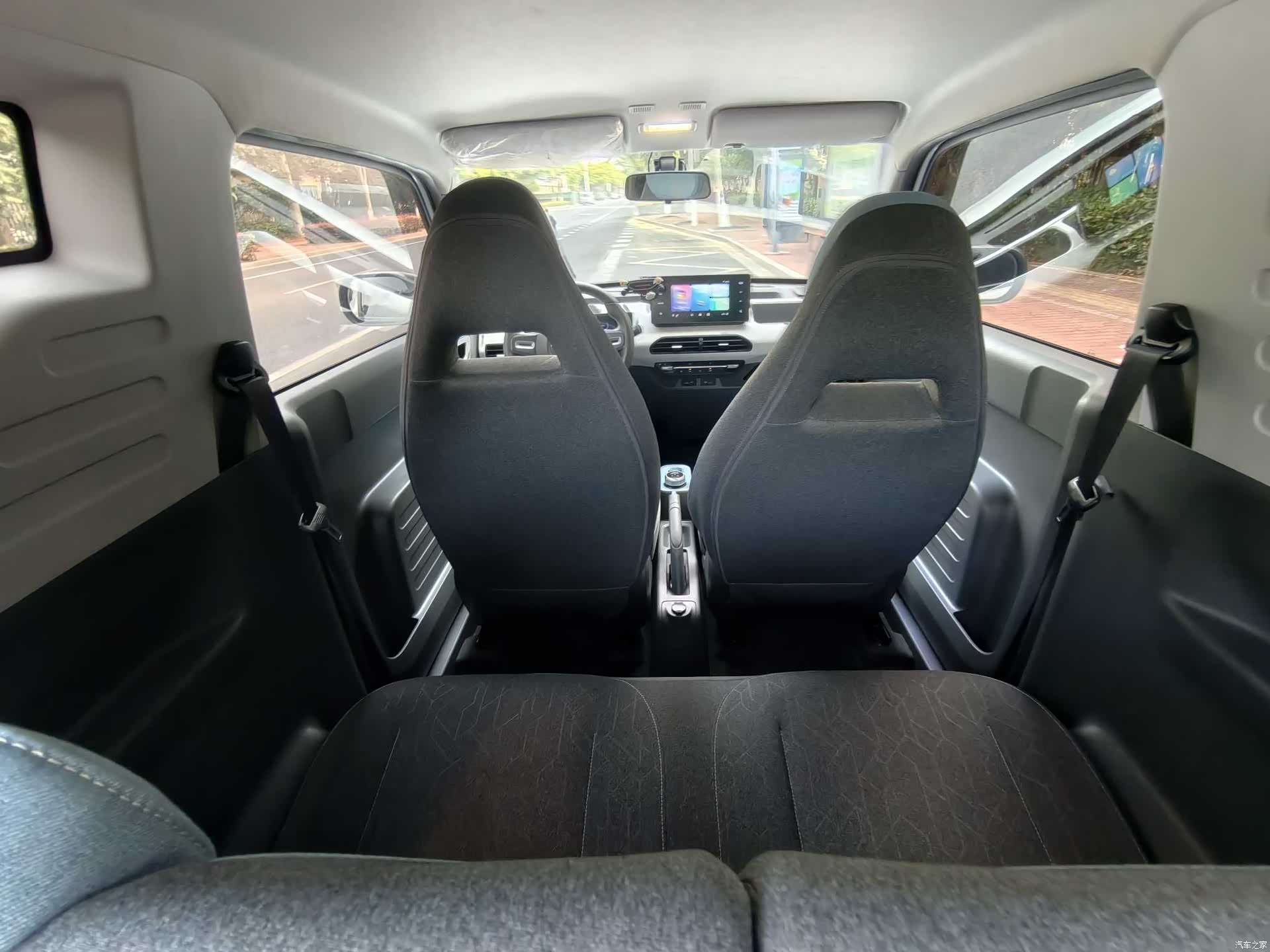 Geely Panda, 2023 13