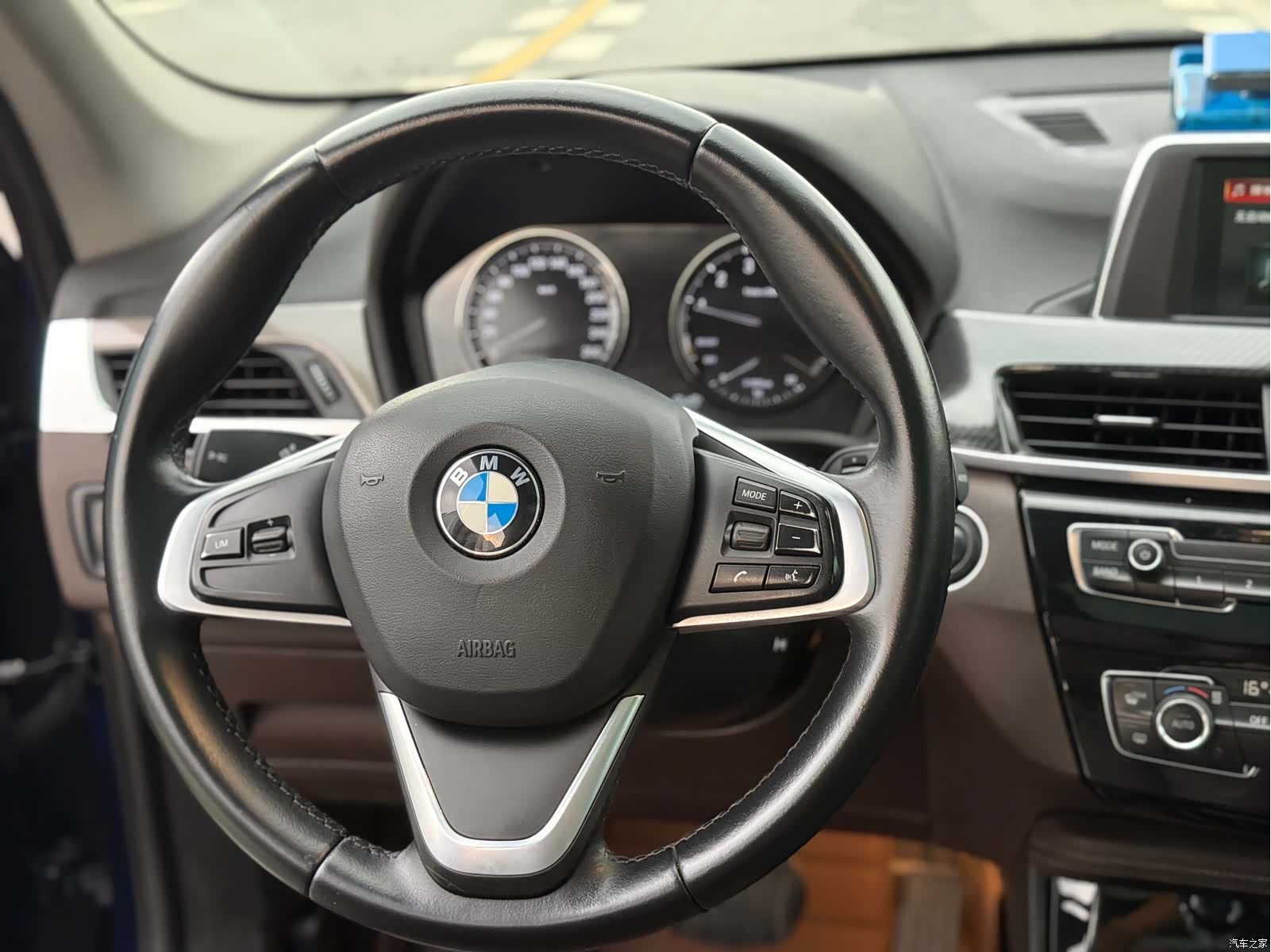 BMW X1, 2019 11