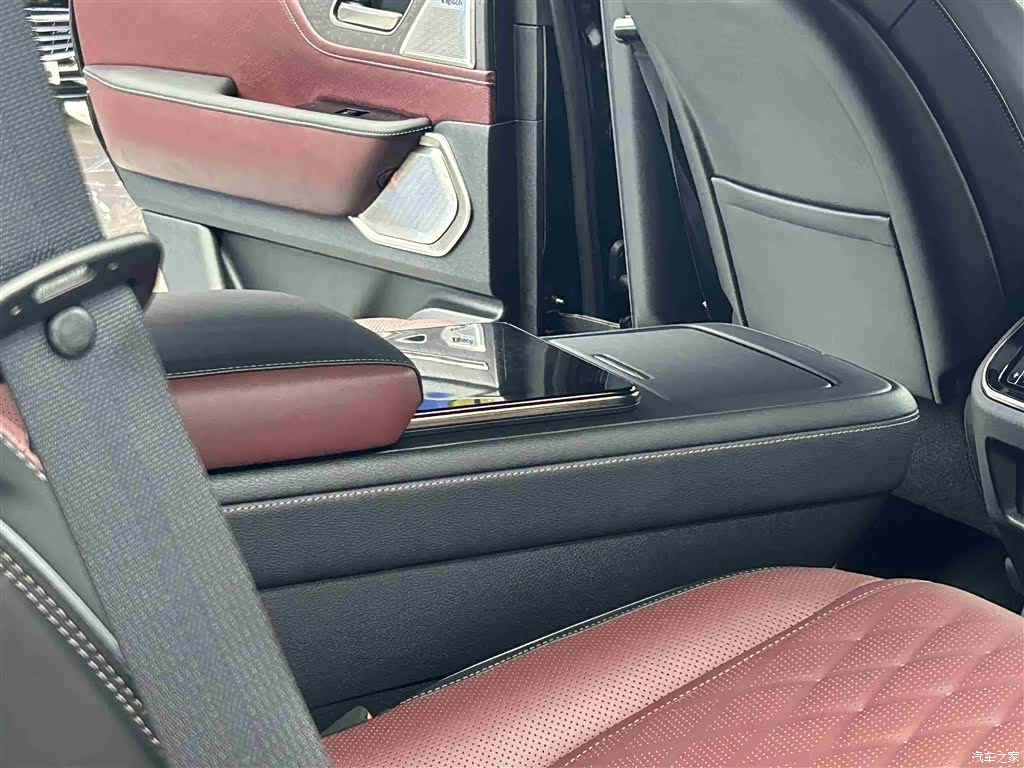 Infiniti QX80, 2025 13