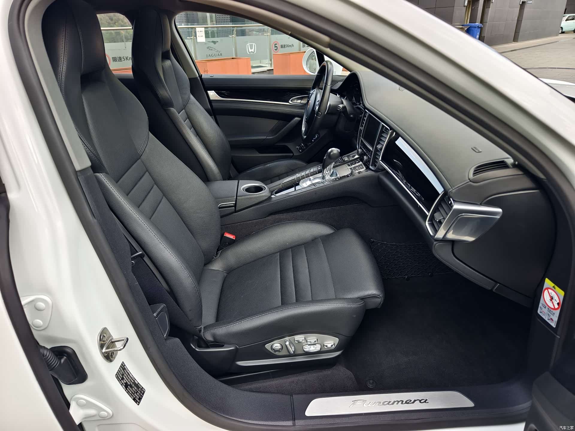 Porsche Panamera, 2014 10