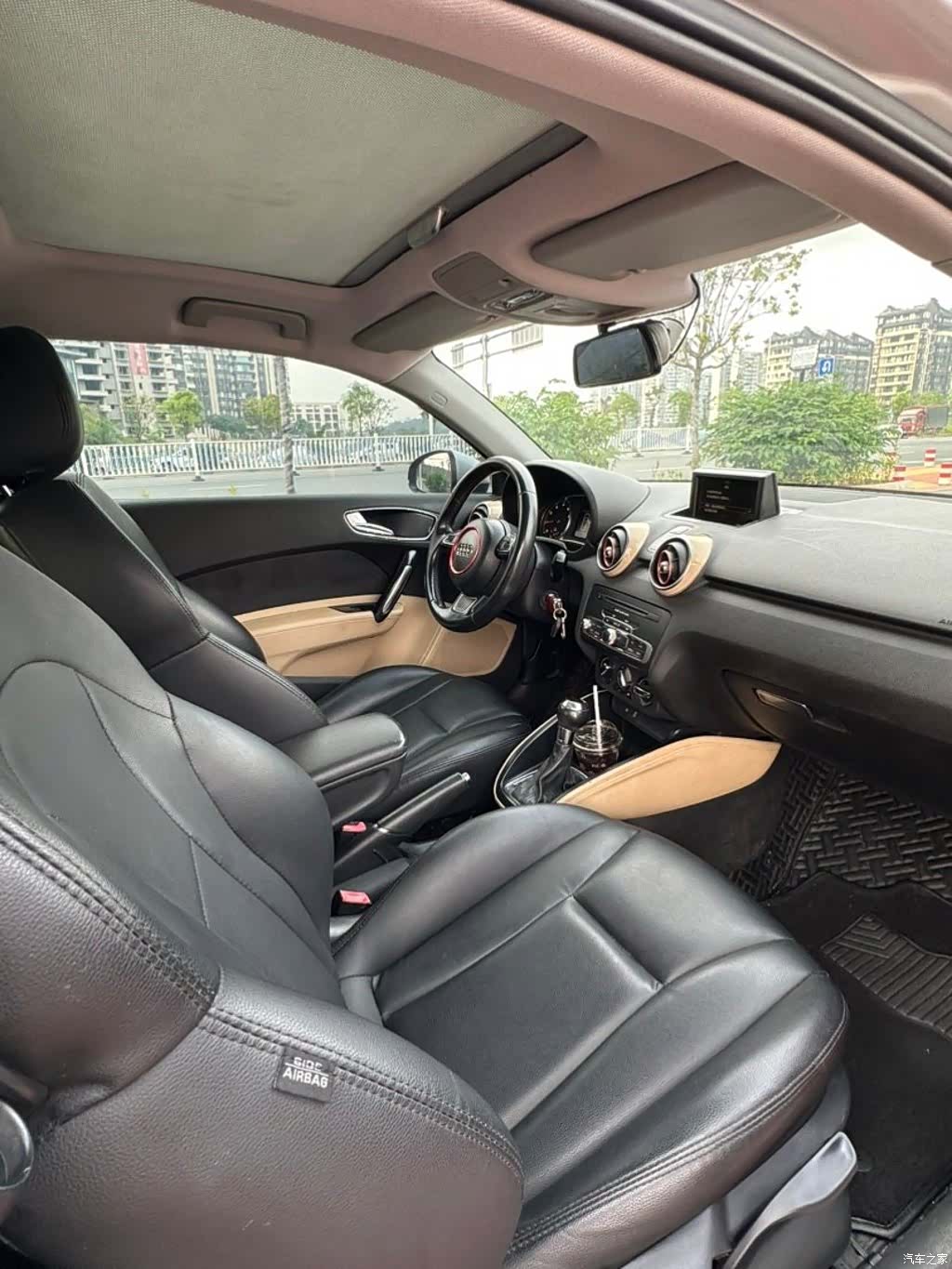 Audi A1, 2011 7