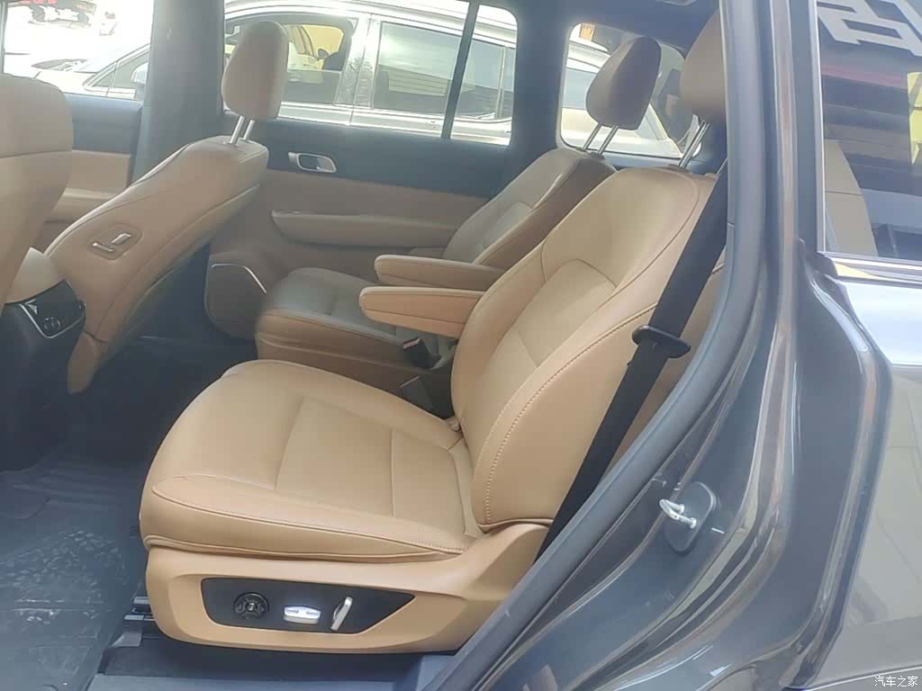 Li Auto ONE, 2022 17