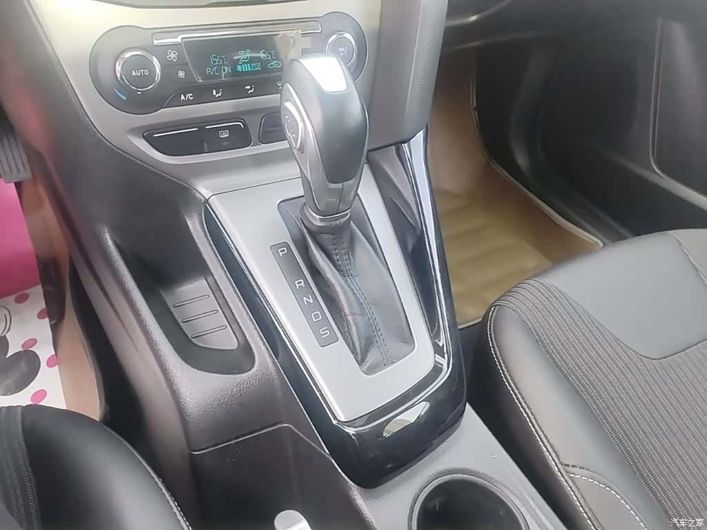 Ford Focus, 2014 14