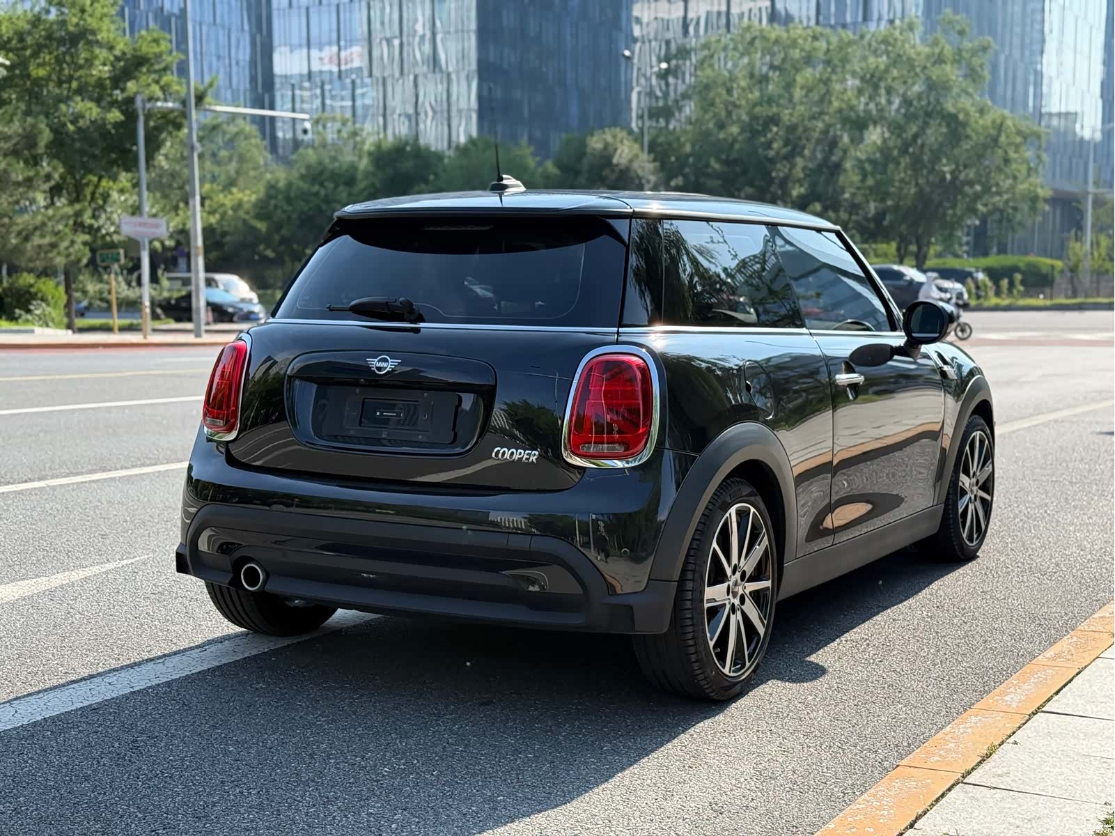 Mini Cooper, 2024 6