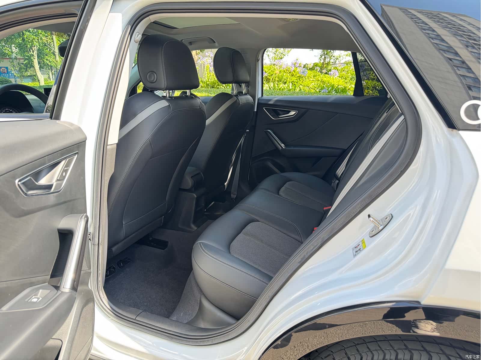 Audi Q2L, 2021 22