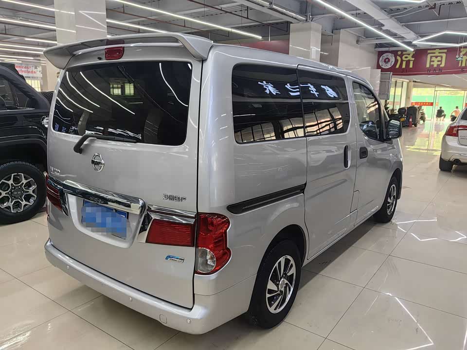 Nissan NV200 Nissan NV200
