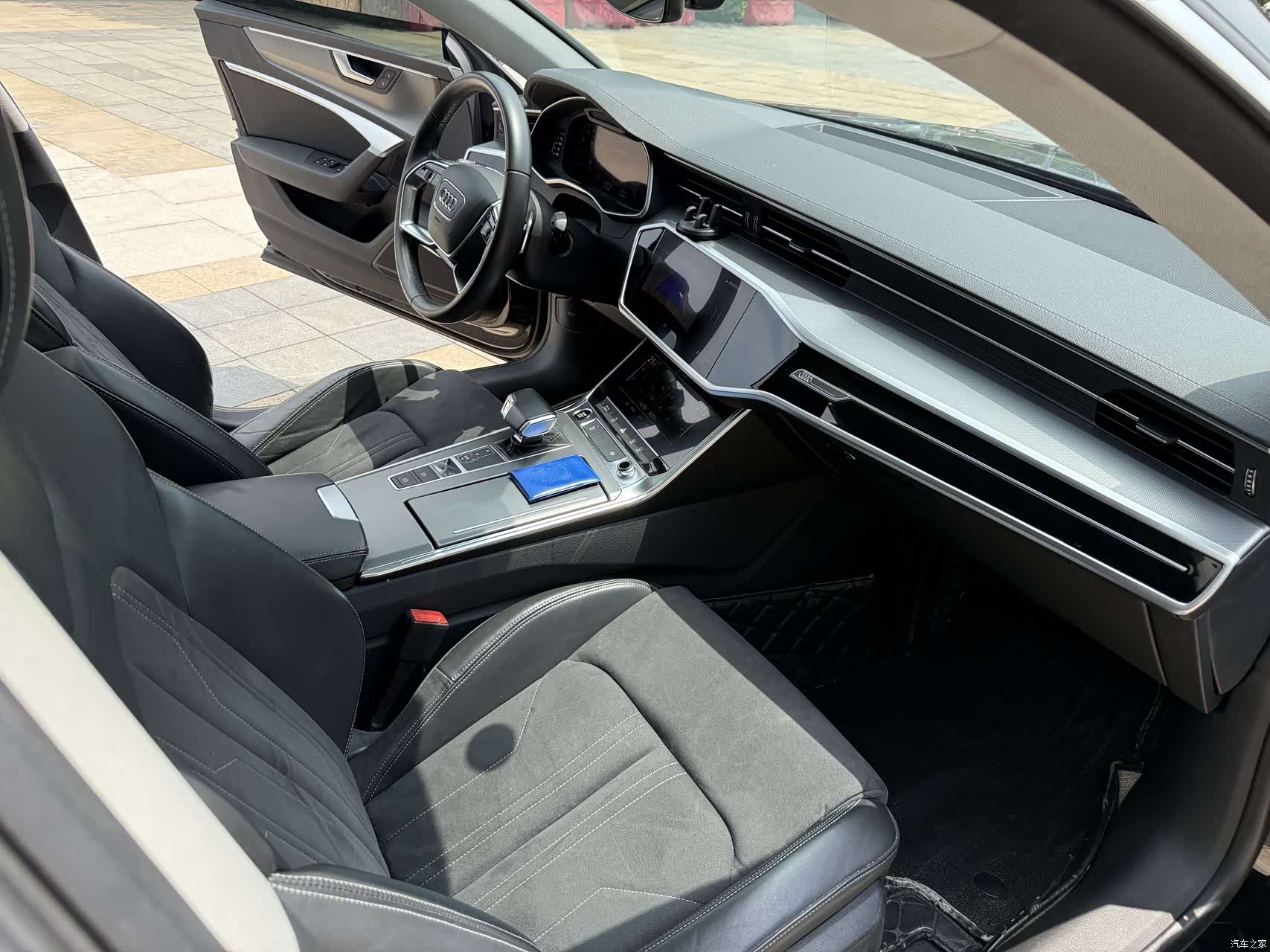Audi A7L, 2024 7