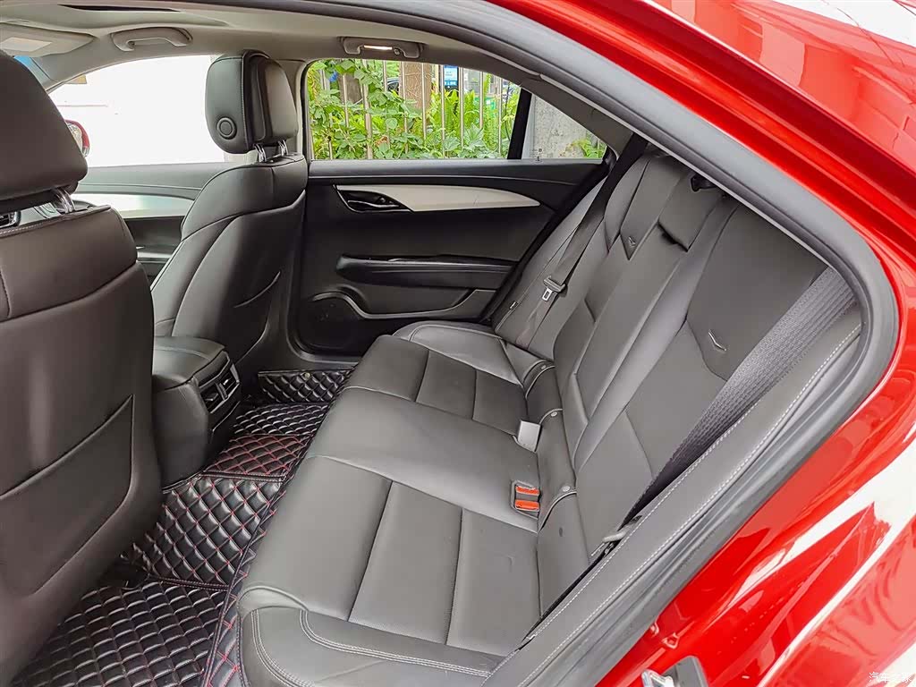 Cadillac ATS-L, 2018 8
