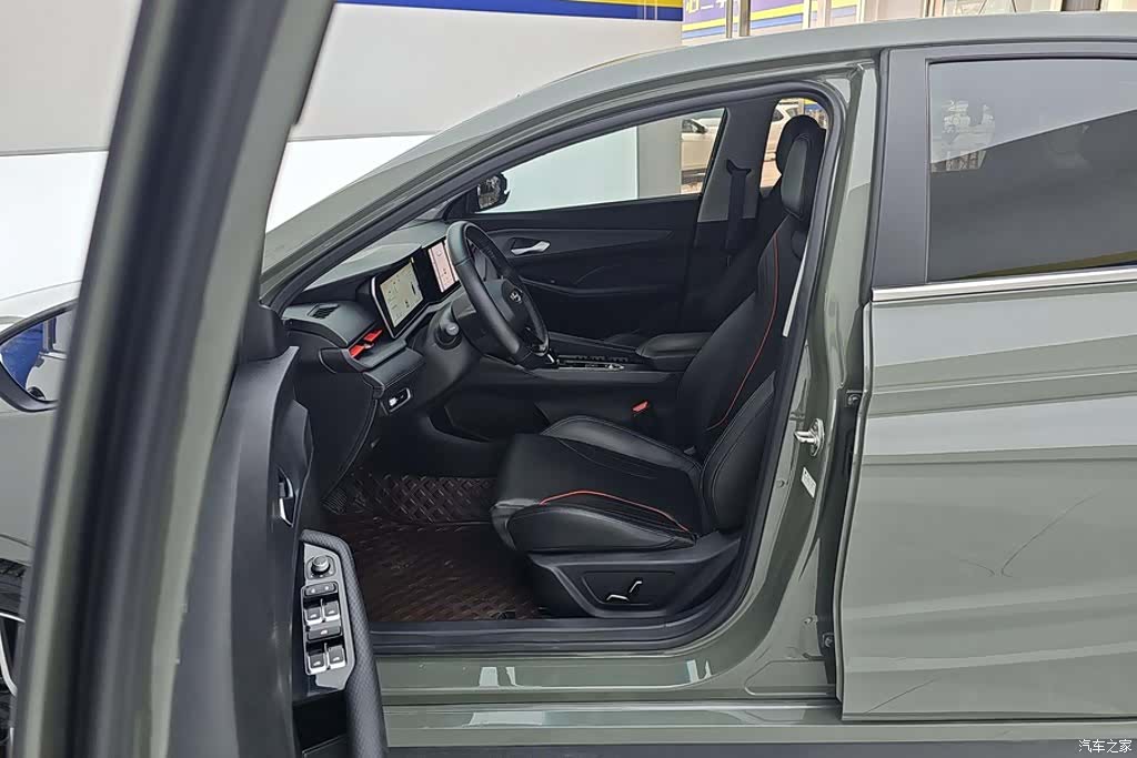 Geely Binray, 2023 9